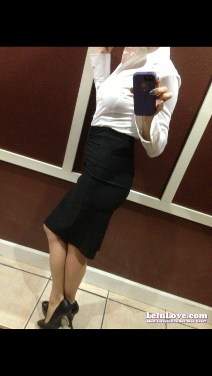 Can I be your seXretary?? :) (my #secretary pics/vids here: http://www.lelulove.com/?page=Search&q=secretary ) Pic