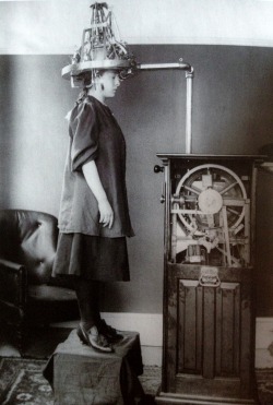  The Lavery Electric Automatic Phrenometer (1907) 