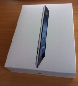 sungjai:  OFFICIAL NEW IPAD GIVEAWAY i’m giving away a 3rd