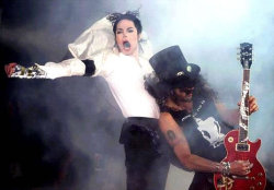 ilovemjrip:  Michael Jackson & Slash