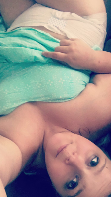 wavveygurl69:  Just wanna nap all day~