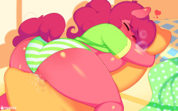 3mangos:  FINISH THE SKETCH: “Pinkies Pillow” PATREON | FUR