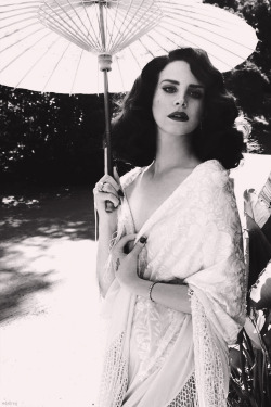 dellrey:  Lana Del Rey for L’Officiel Paris // 2013 