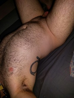 olderdudeforalphasons:  That’s is one hot bearyDad