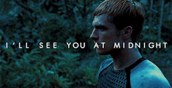peetamellarkthebaker:  If we met up at midnight in the hanging