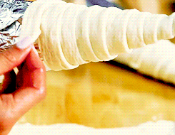 foodiegifs:  Mac and Cheese Cones