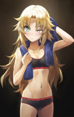 tonee89:Was wondering if Mordred and sport bra would go well