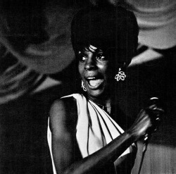 musicbabes:  Martha Reeves, 1968. 