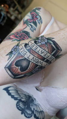 spannie: My new tattoo is so unbelievably beautiful. 