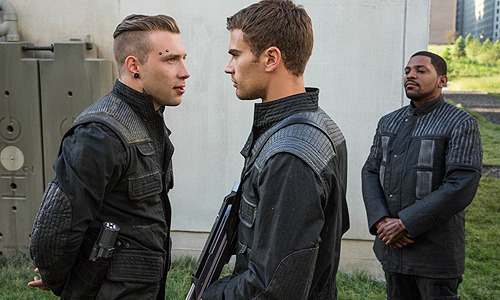 theojamesfr-deactivated20140519:  New Stills of Divergent in HQ (x) 