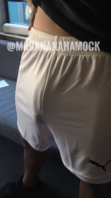mrbananaham0ck:  I love going comando when I wear my white shorts