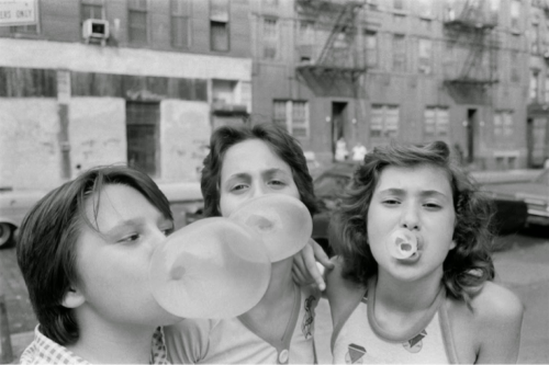 last-picture-show:Susan Meiselas, Prince Street Girls, New York,