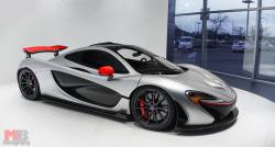 mclaren-soul:  Bringing the Formula 1 livery to the McLaren P1