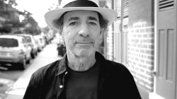 Őismaszületett: Harry Shearer (1943)A Simpson család, Godzilla,