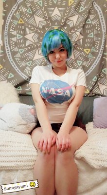 bunnyayumi:  Nice to meet you, I’m Earth-chan! Please take