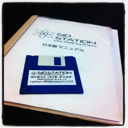 weareelektron:  Japanese #Sidstation manual and OS 1.0 floppy.