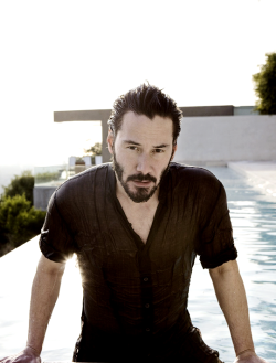 keanureevesdaily:  Keanu Reeves / © Vogue Hommes International