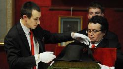 coolartefact:  Napoleon’s hat which just sold for Ū.3 million