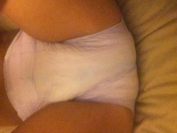 voknowsbest:  Someone woke up with a very wet diapey this morning