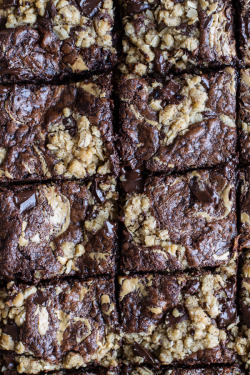 sweetoothgirl:  Oatmeal Chocolate Chunk Cookie Peanut Butter
