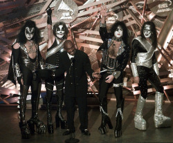 twixnmix:       Tupac and Kiss at the 38th Annual Grammy Awards