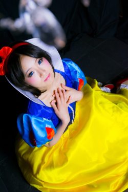 Snow White & The seven Dwrafs - Snow White (Yuka) 2