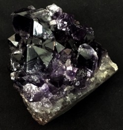 welcometothestrangee:  My beautiful new piece of amethyst!! It’s