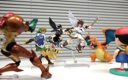 Twitter / Sora_Sakurai: figmaのピット/ブラックピットが発売されたので、おもむろ &hellip;