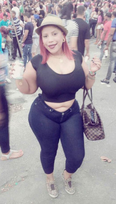 extremebodiez:   Danelsi   Stunning Dominican Mami Thicker Then