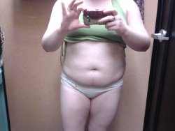 tummyproject:  I took a photo in the dressing room for you all