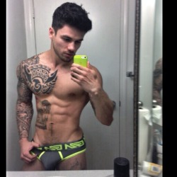 mancrushoftheday:  Reblogged via @man_crush  Hot tat