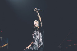 tallandsad:  Issues // Let The Ocean Take Me Tour, Perth (by