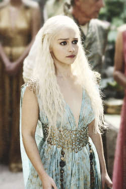 makebeliever:  Daenerys Stormborn of the blood of old Valyria.