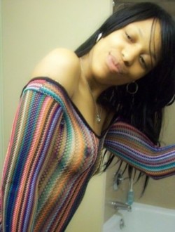 skneblk:  blackisbeautifulfr:  http://www.blackisbeautiful.fr/