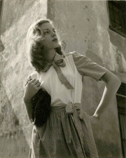 kafkasapartment:  Lauren Bacall, 1943. Louise Dahl-Wolfe. Silver