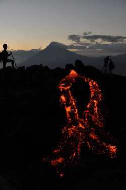 touchdisky:  Volcano Pacaya | Guatemala by idi888