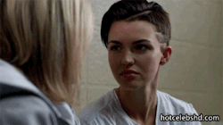 hotcelebshd:  More of them: Ruby Rose & Taylor Schilling