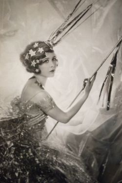 Nancy Beaton dressed as a shooting star (1929)