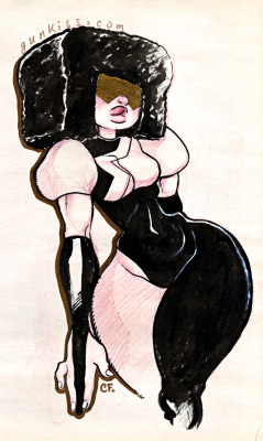 gunkiss:  Some traditional Garnet I made. This is really rough