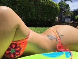 xowildrosexo:  There’s nothing like that FL ☀️☀️ tanning