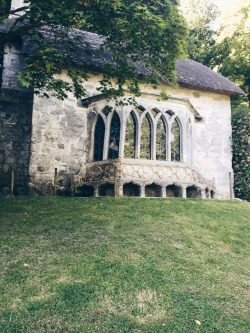travels-ofadreamer:  The Gothic Cottage, Stourhead 
