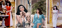 barbara-stanwyck:  Elizabeth Taylor’s wardrobe for Cleopatra