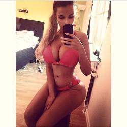 serresnews:  Ines Helene is among the hottest instagram super