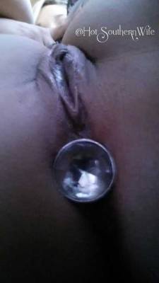 hotsouthernwife:  Reblog if you want to see more of my plug!