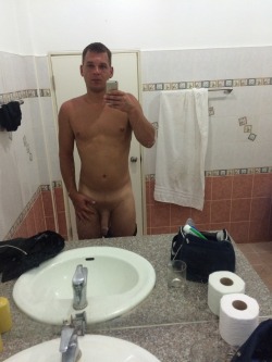 xxxnude-selfie-blogxxx.tumblr.com/post/151519356179/