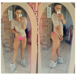 jaydeyfit:  One day ill grow up and have some calves.. one day