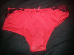 Gazzer submitted: Jacky’s dirty knickers, worn for me as a