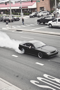 motivationsforlife:  Mustang Burnout by Whitbeckphoto // Edited