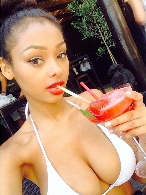   Jayde PierceAge: 19Ethnicity: English/Jamaicanhttp://jaydepiercexo.tumblr.com/https://instagram.com/jaydepierce/  