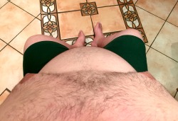 ryemusclebear:  belfastcubcake:  Happy Tummy Tuesday all!Thought